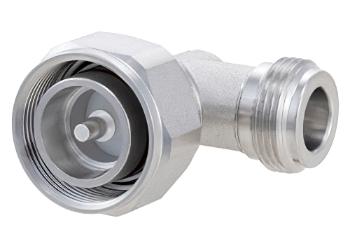 低 PIM 4.3-10 オス 〜 N メス直角 アダプタ