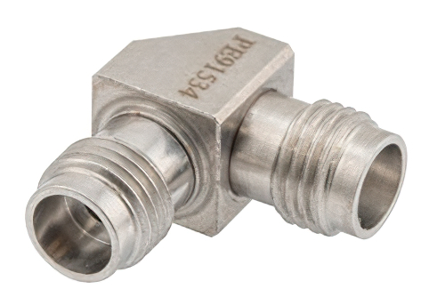 1.85mm メス 〜 2.4mm メス 留め継ぎ直角 アダプタ