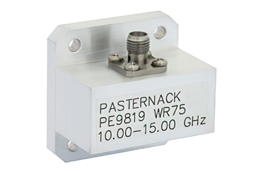 WR-75、スクエア型フランジ、SMA メス、導波管 〜 同軸アダプタ、10 GHz 〜 15 GHz、X-Ku 周波帯