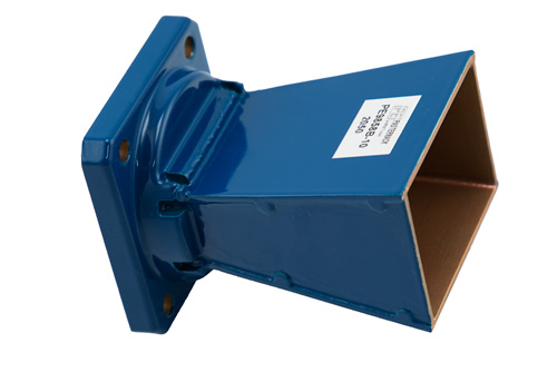 WR-112 導波管 標準 ゲインホーンアンテナ 動作周波数 7.05 GHz ～ 10 GHz, 公称値 10 dBi 利得, スクエアカバーフランジ