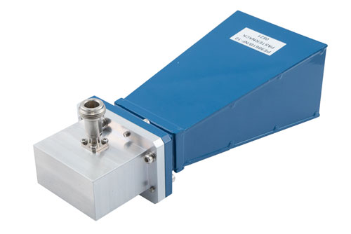 WR-187 標準 ゲインホーンアンテナ 動作周波数 3.95 GHz ～ 5.85 GHz, 10 dBi 公称利得,  N型 メス 入力コネクタ, ProLine