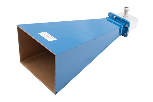 WR-187 標準 ゲインホーンアンテナ 動作周波数 3.95 GHz ～ 5.85 GHz, 15 dBi 公称利得,  N型 メス 入力コネクタ, ProLine