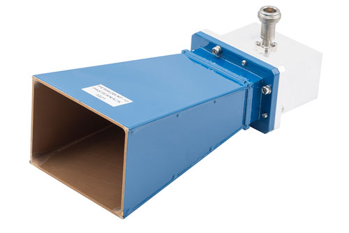 WR-229 標準 ゲインホーンアンテナ 動作周波数 3.3 GHz ～ 4.9 GHz, 10 dBi 公称利得,  N型 メス 入力コネクタ, ProLine