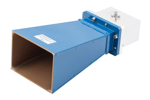 WR-229 標準 ゲインホーンアンテナ 動作周波数 3.3 GHz ～ 4.9 GHz, 10 dBi 公称利得,  SMA メス 入力コネクタ, ProLine