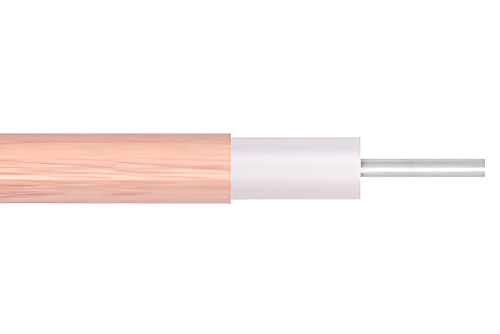 低損失 .070 セミリジッド 同軸 ケーブル、銅外部導体、微多孔 PTFE 76.5 pct VoP 絶縁体、ストレートカット
