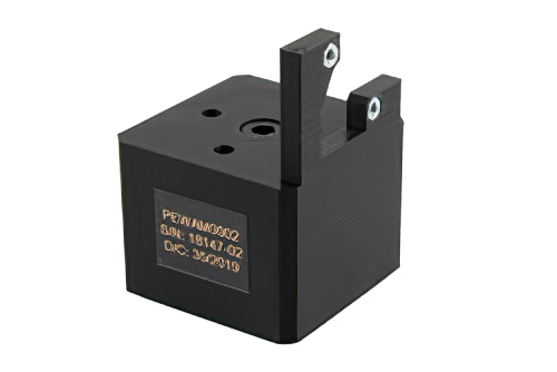 0.88 インチ方形フランジ、標準型アンテナ、取り付け固定タイプ、UG-595/U、UG-1530/U フランジ