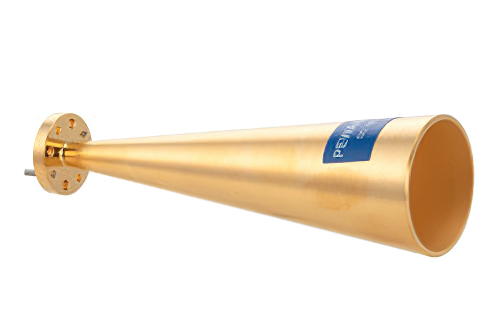 WR-12 導波管コニカルゲインホーンアンテナ、77 GHz 〜 87 GHz 、公称 25 dBi ゲイン、UG-387/U 円形フランジ