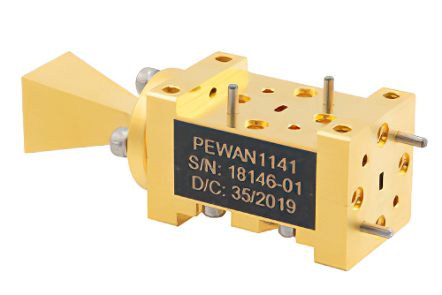 WR-10 導波管双極ホーンアンテナ、75 GHz 〜 110 GHz 周波数範囲、20 dBi ゲイン、UG-387/U-Mod フランジ