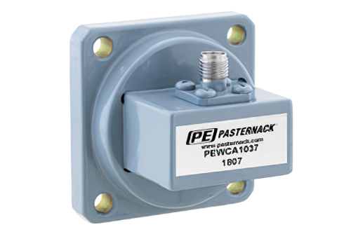 WR-102、UG-1493/U、スクエアカバーフランジ、SMA メス、導波管 〜 同軸アダプタ、7 GHz 〜 10 GHz