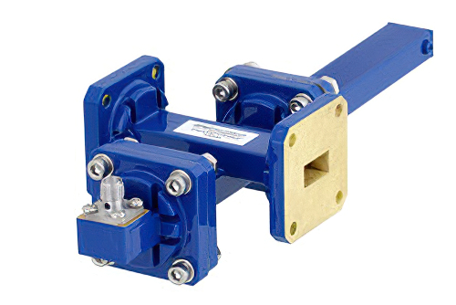 WR-51導波管 20 dB クロスガイド結合器、スクエアカバーフランジ、SMA メス 結合ポート、15 GHz 〜 22 GHz、青銅