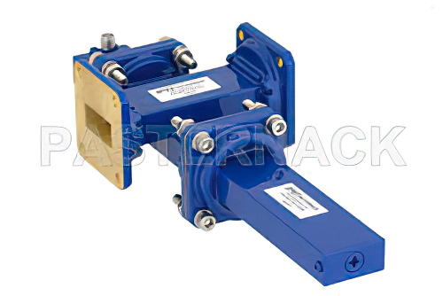 WR-90導波管 50 dB クロスガイド結合器、UG-39/Uスクエアカバーフランジ、SMA メス 結合ポート、8.2 GHz 〜 12.4 GHz、青銅