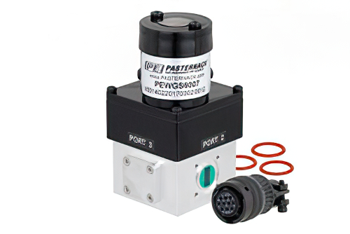 WR-42 導波管メカニカルリレー SPDT ラッチングスイッチ、K 帯 26.5 GHz 最大周波数、800 W、UG-595/U 方形、12V、TTL