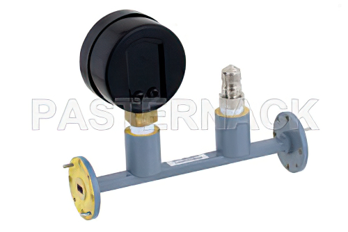 WR-22 導波管圧力計付セクション 4.25 インチ長、UG-383/U 円形フランジ、33 GHz 〜 50 GHz